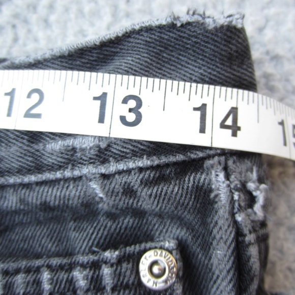 Harley-Davidson Jean Shorts womens W 29  x L 13 Black Distressed Y2K Thrashed - Picture 7 of 16